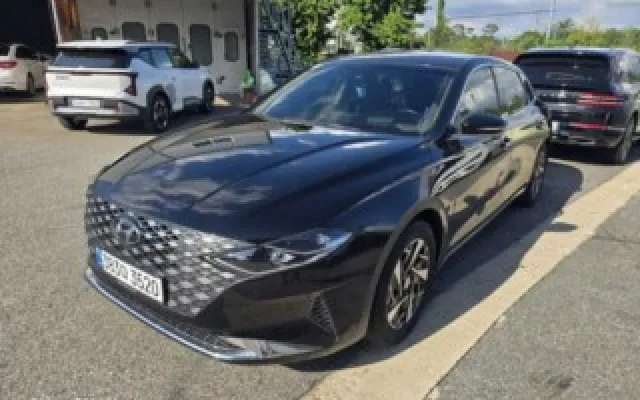 그랜져HG하이브리드  중고차 더 뉴 그랜저 IG 하이브리드 르블랑 매물 사진 3 - 2022/08 32,116km