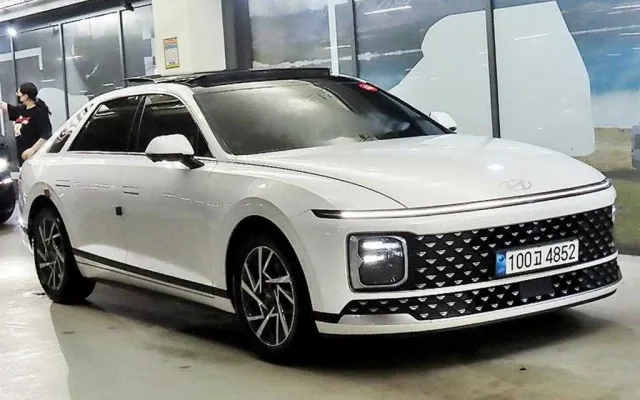 그랜져HG하이브리드  중고차 그랜저 (GN7) 가솔린 2.5 2WD 매물 사진 12 - 2023/02 50,976km