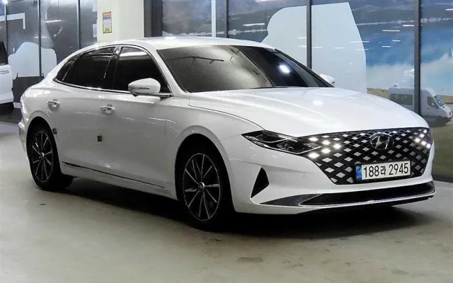 그랜져HG하이브리드  중고차 더 뉴 그랜저 IG 2.5 르블랑 매물 사진 3 - 2022/06 60,564km